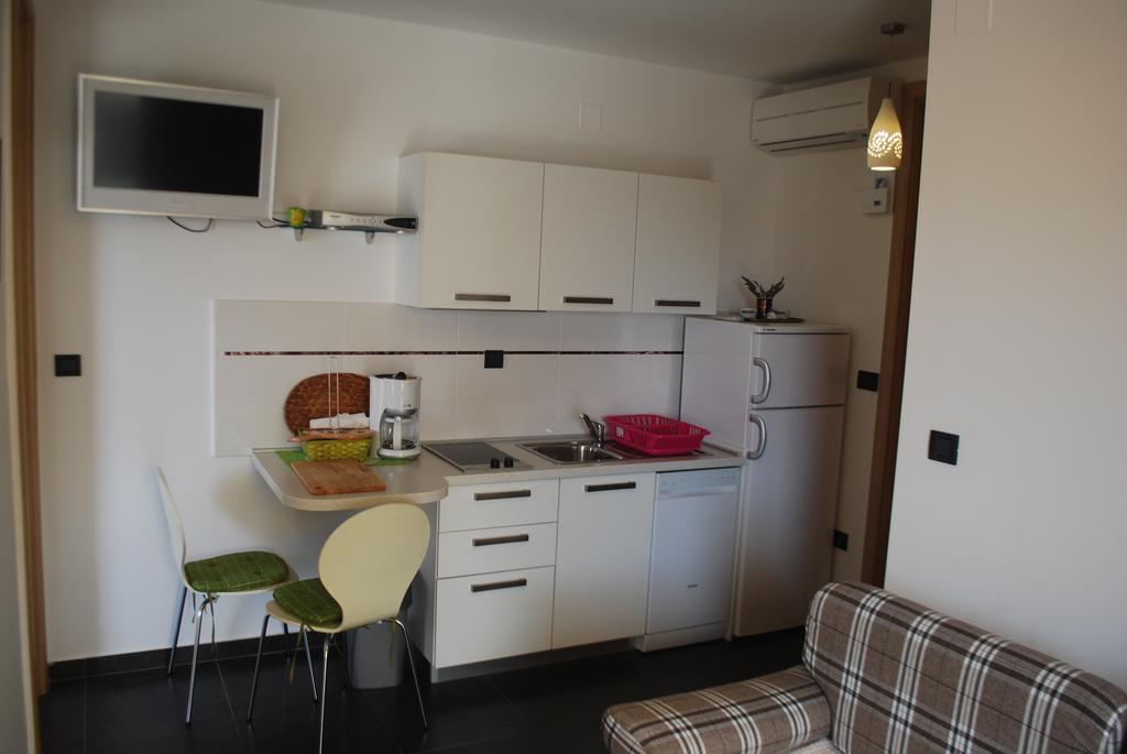 Apartments Villa Lili Lovetovo Vodice Eksteriør bilde