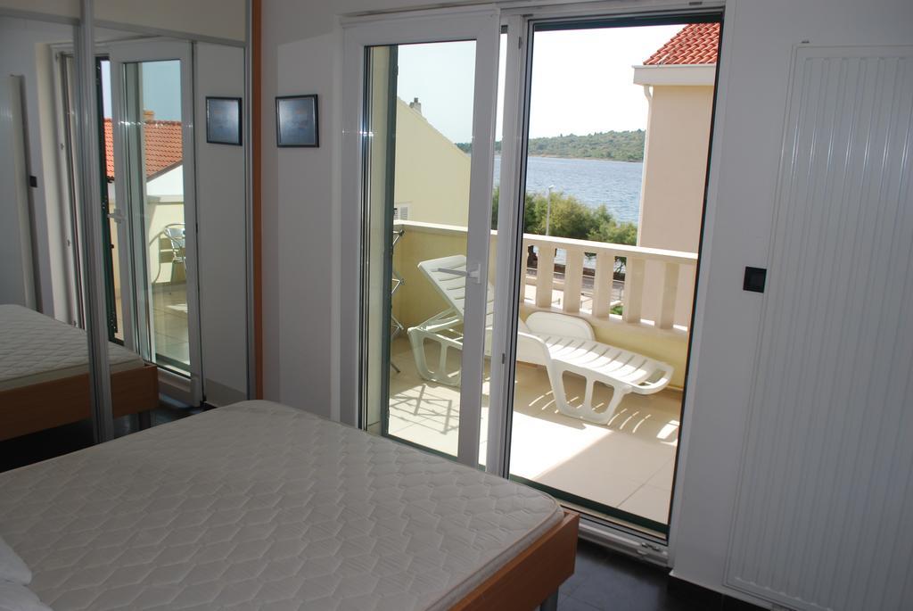 Apartments Villa Lili Lovetovo Vodice Eksteriør bilde