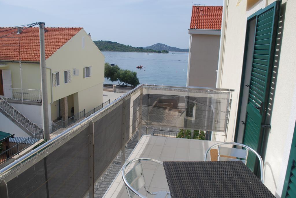 Apartments Villa Lili Lovetovo Vodice Eksteriør bilde