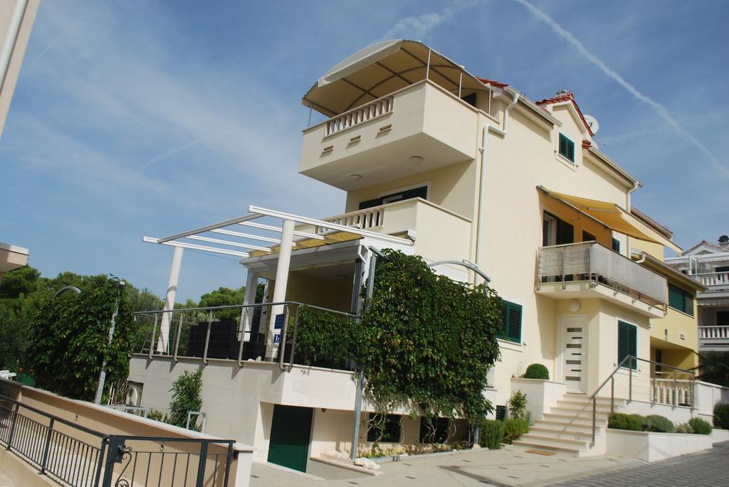 Apartments Villa Lili Lovetovo Vodice Eksteriør bilde