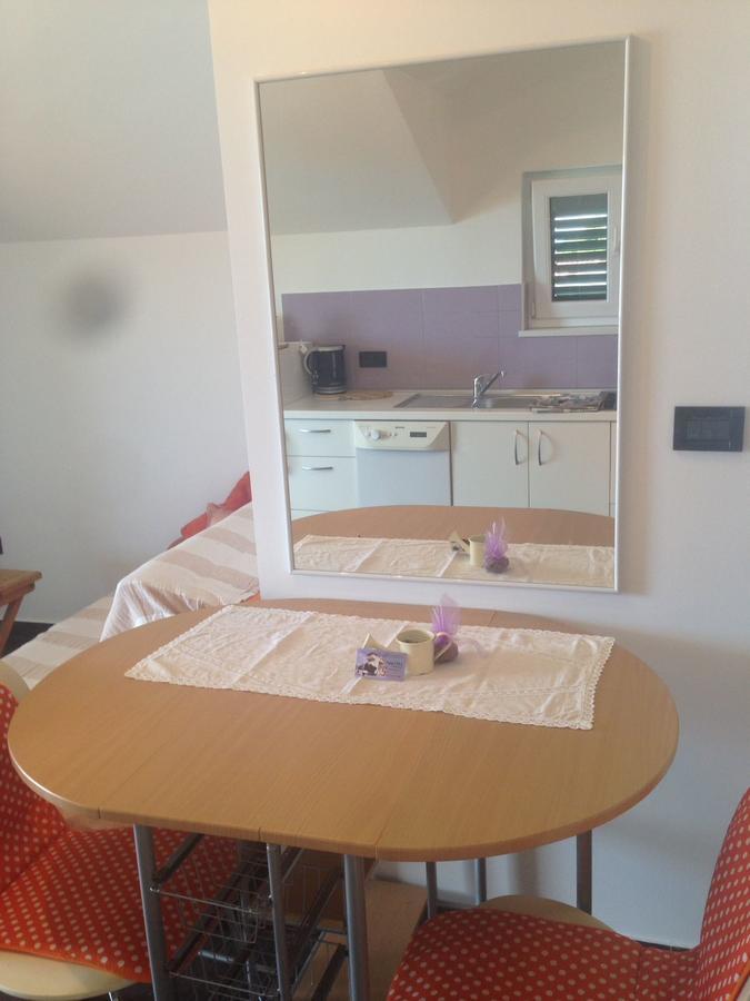 Apartments Villa Lili Lovetovo Vodice Eksteriør bilde
