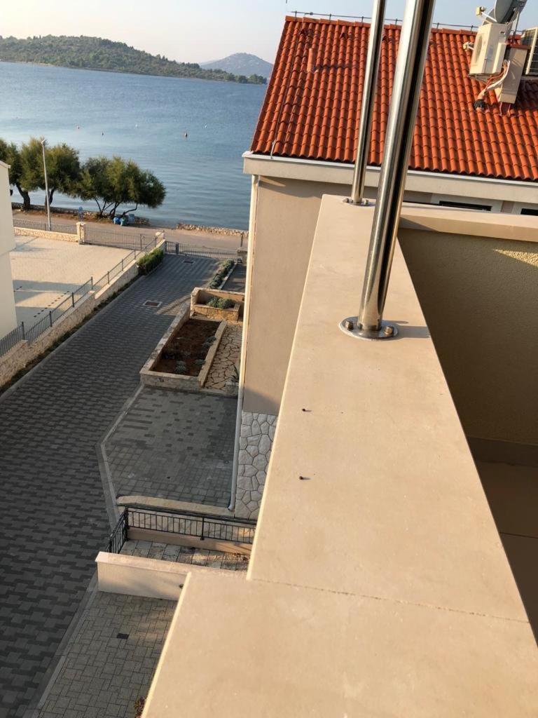 Apartments Villa Lili Lovetovo Vodice Eksteriør bilde